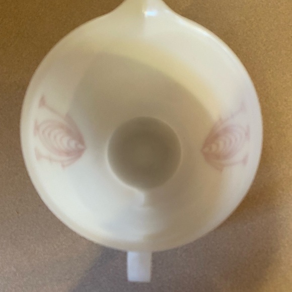 Vintage Tupperware Measuring Cup with Red Markings - Picture 6 of 10